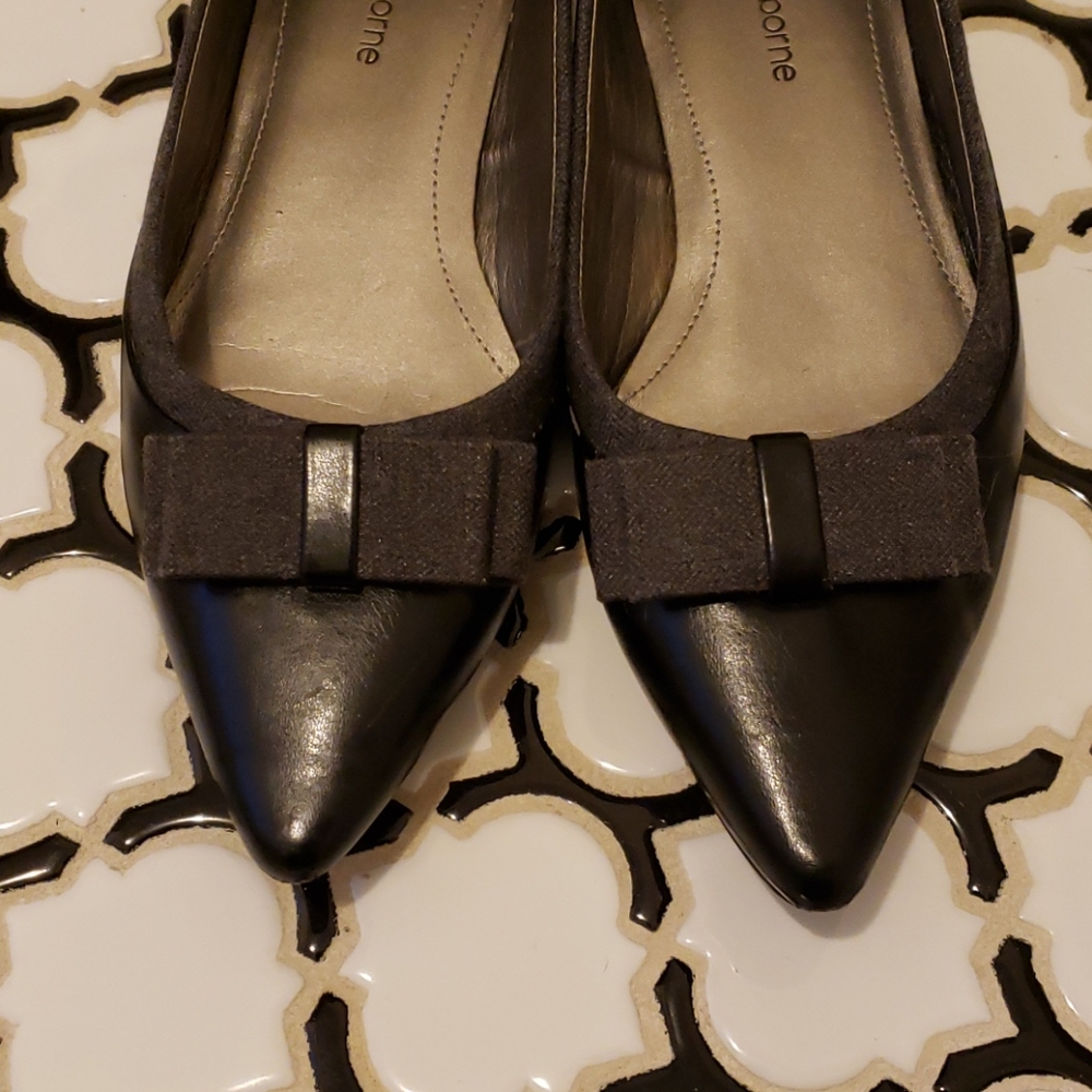 Great Liz Claiborne flats!
